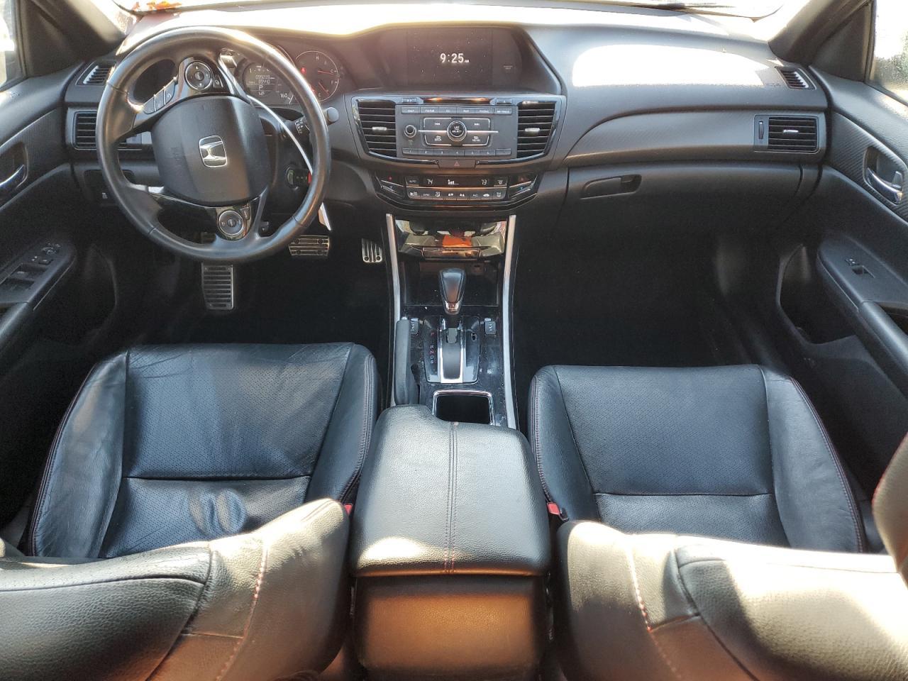 2017 HONDA ACCORD
