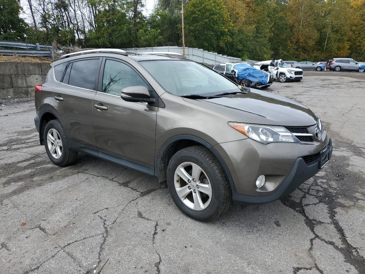 2014 TOYOTA RAV4