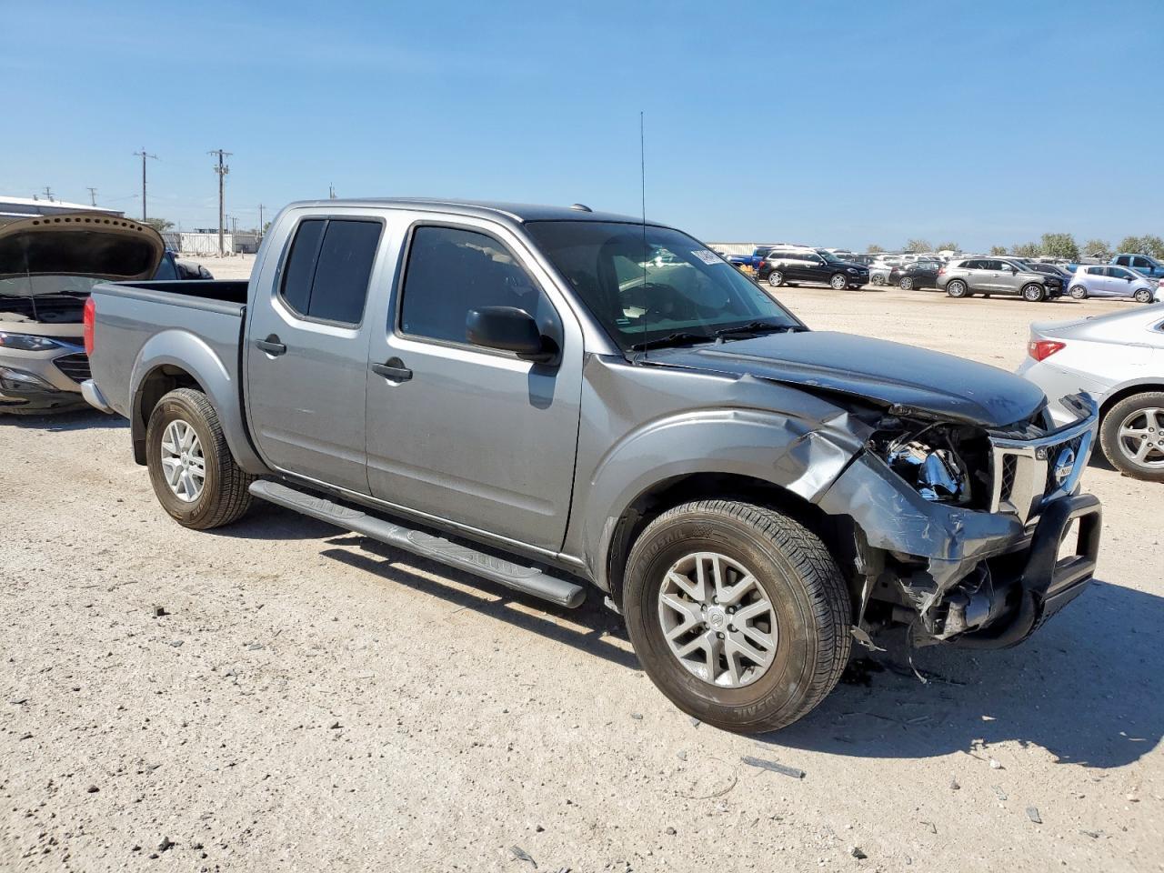 2017 NISSAN Frontier
