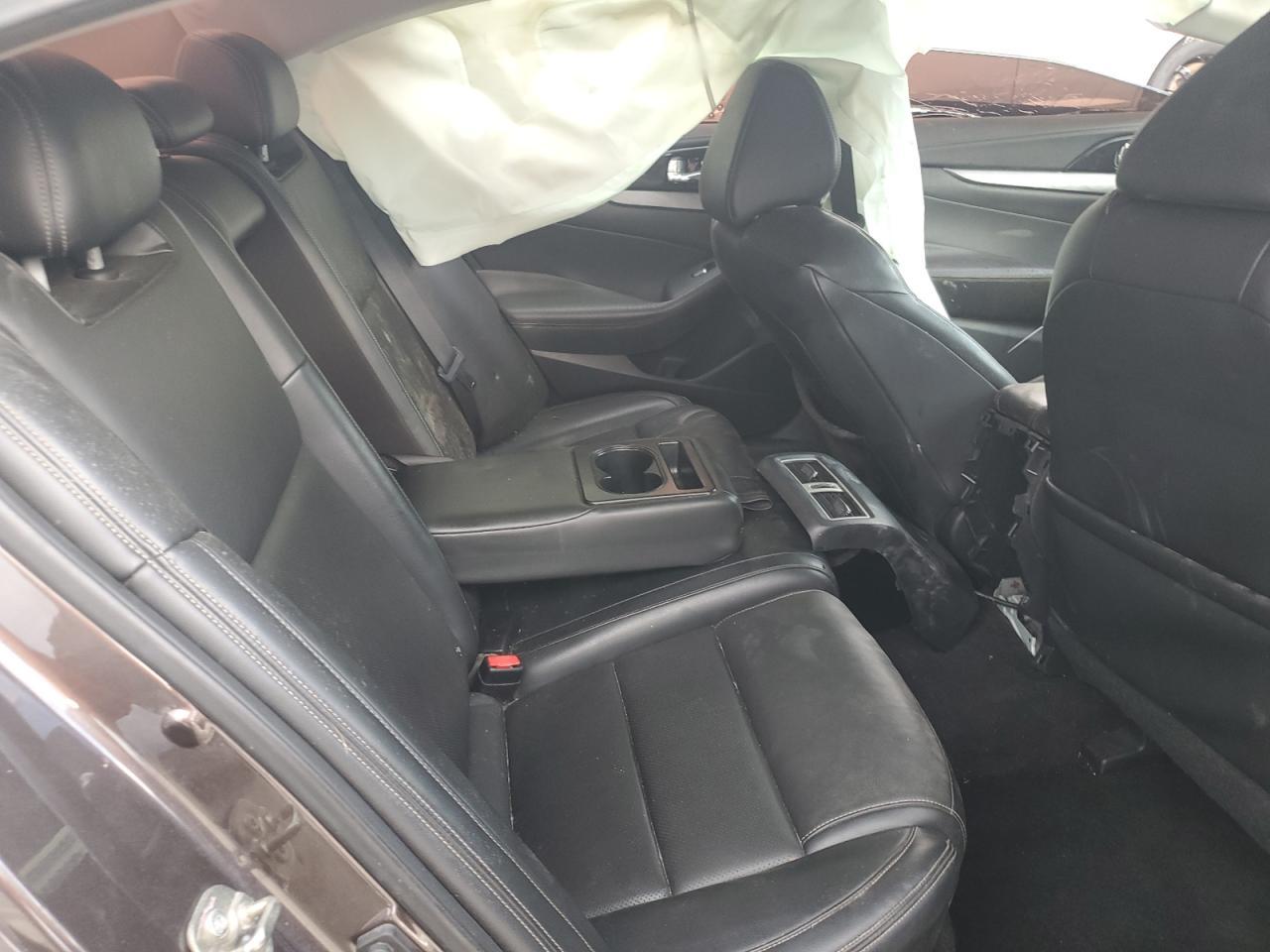 2016 NISSAN Maxima