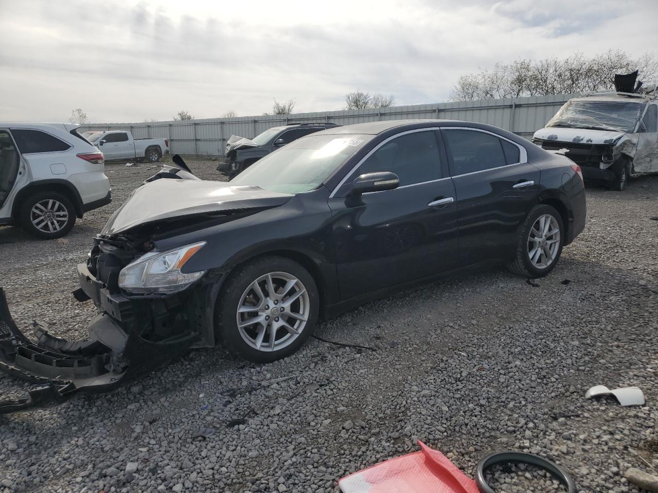 2009 NISSAN Maxima