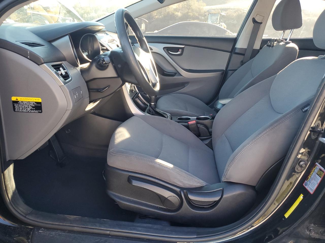 2016 HYUNDAI ELANTRA