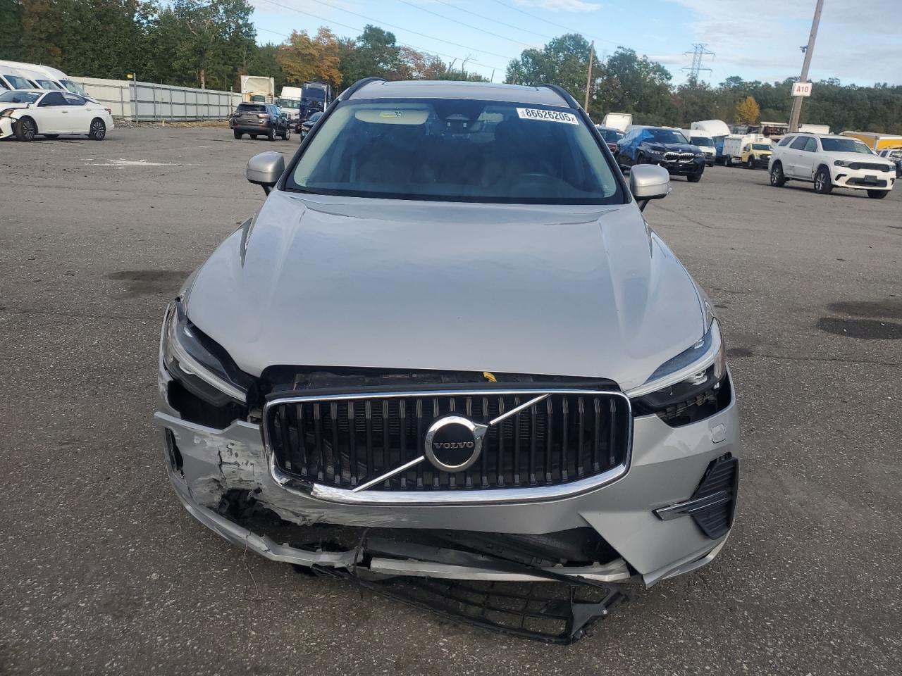 2022 VOLVO XC60