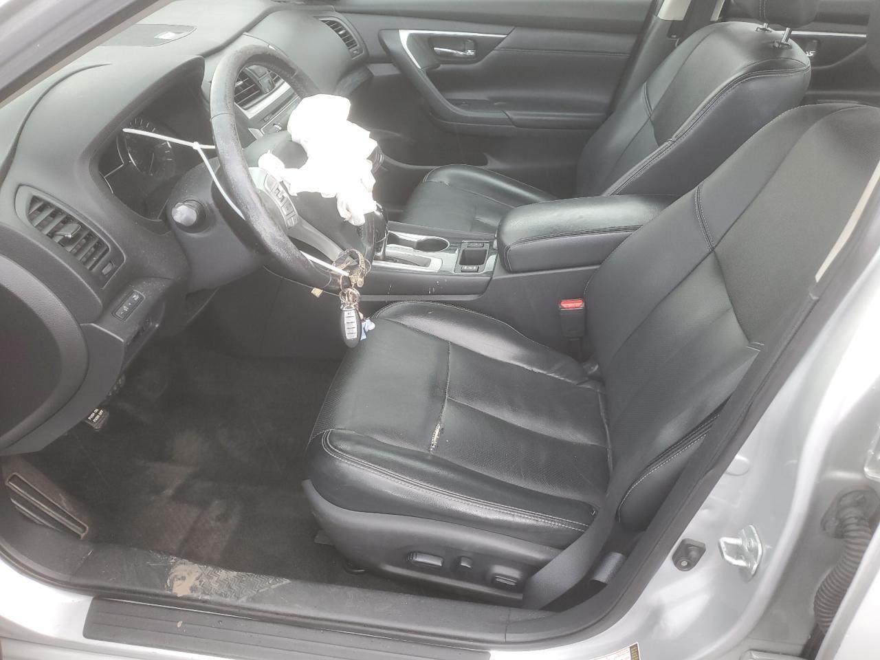 2017 NISSAN ALTIMA
