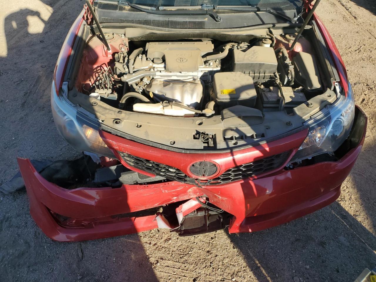 2014 TOYOTA CAMRY