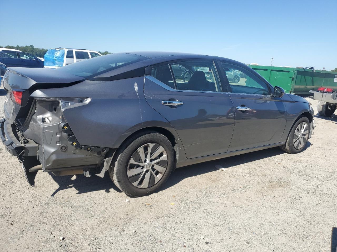 2022 NISSAN ALTIMA