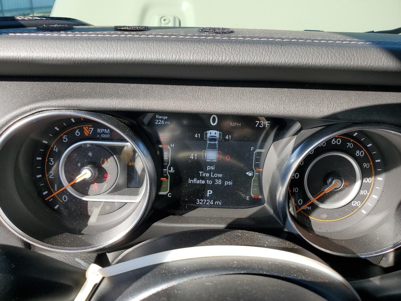 2022 JEEP Gladiator