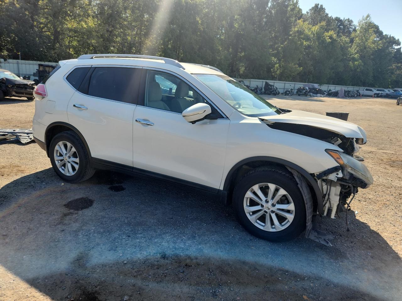 2014 NISSAN ROGUE