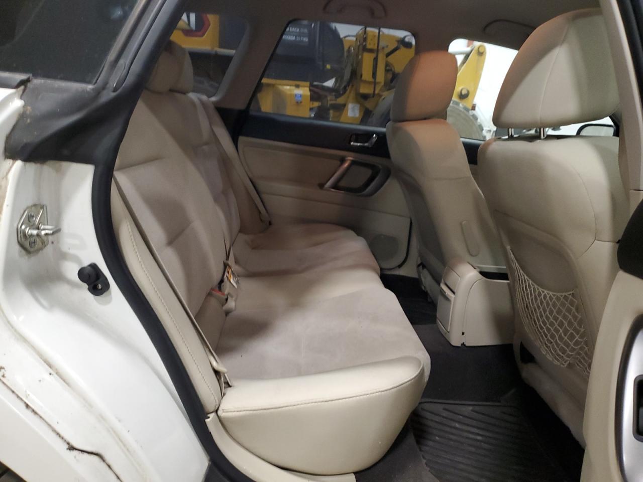 2009 SUBARU Outback