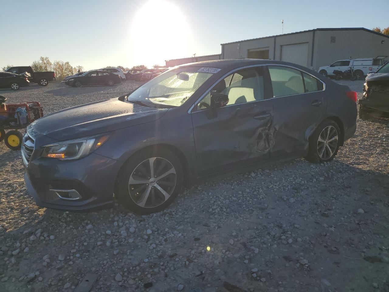 2018 SUBARU Legacy