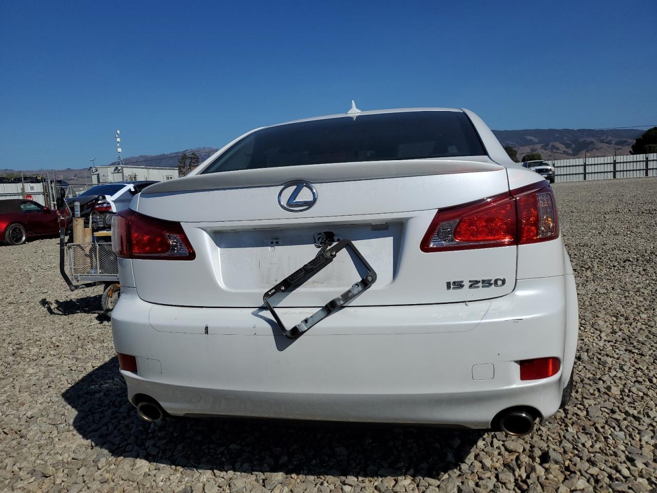 2013 LEXUS IS 250
