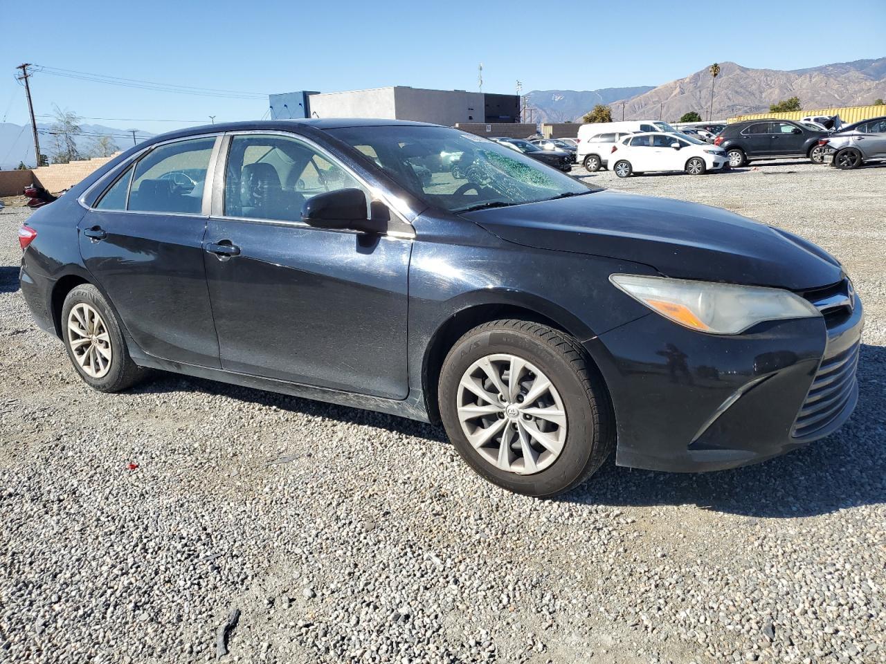 2016 TOYOTA CAMRY