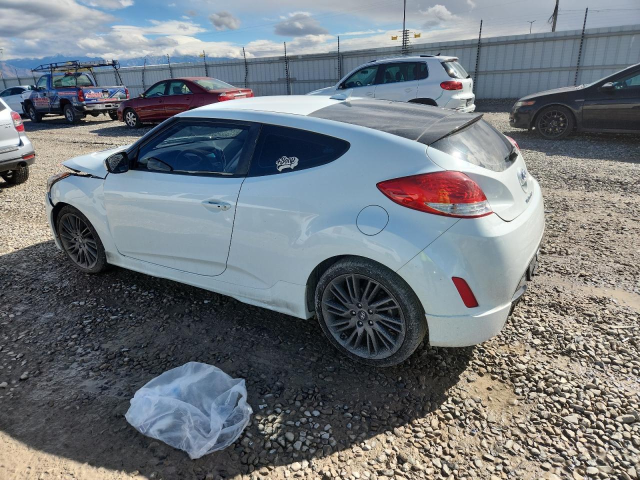 2013 HYUNDAI VELOSTER