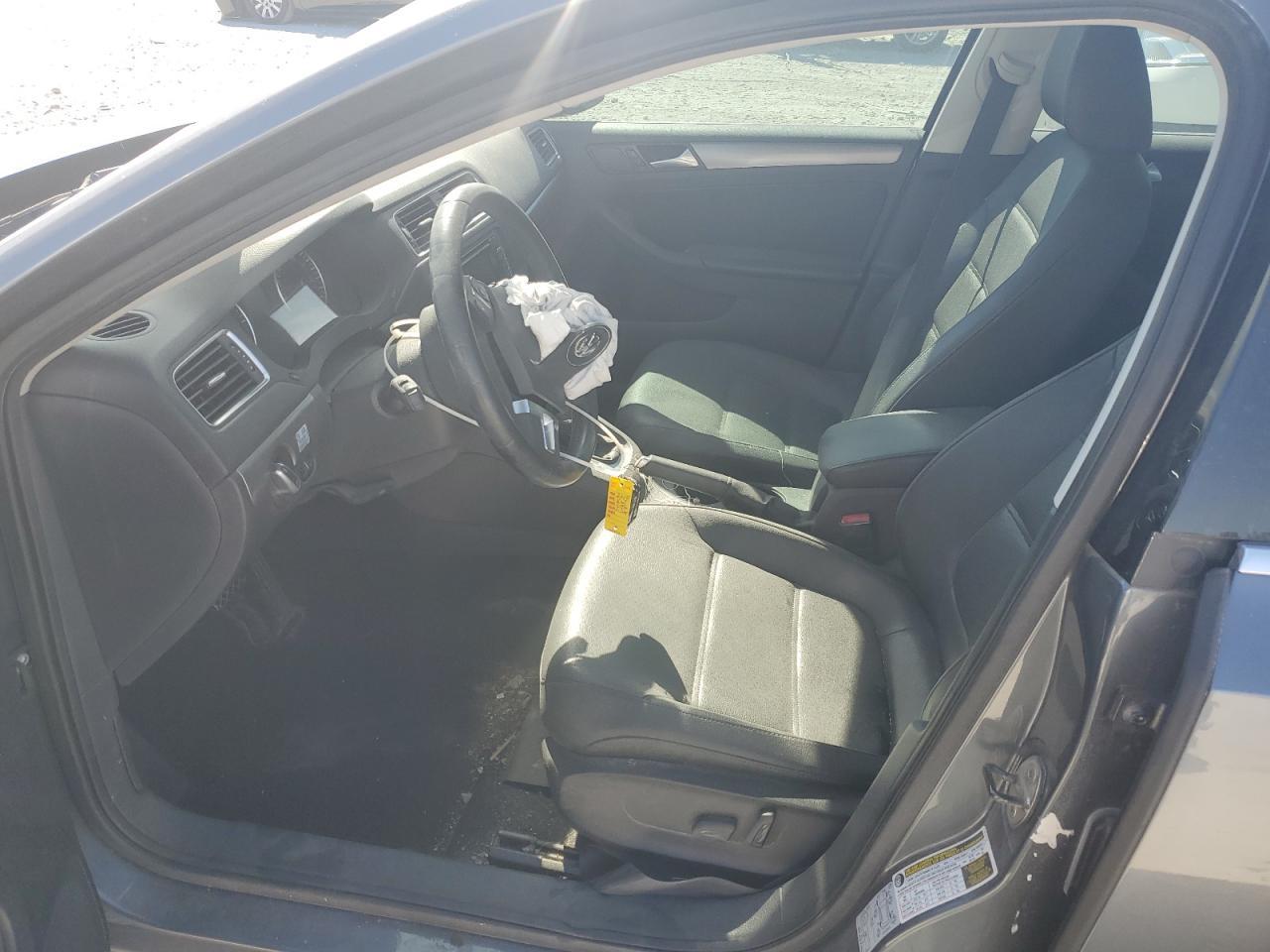 2014 VOLKSWAGEN JETTA
