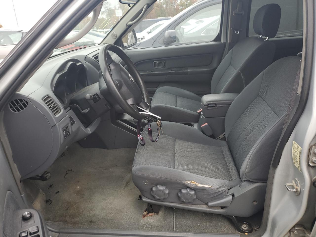 2004 NISSAN Frontier