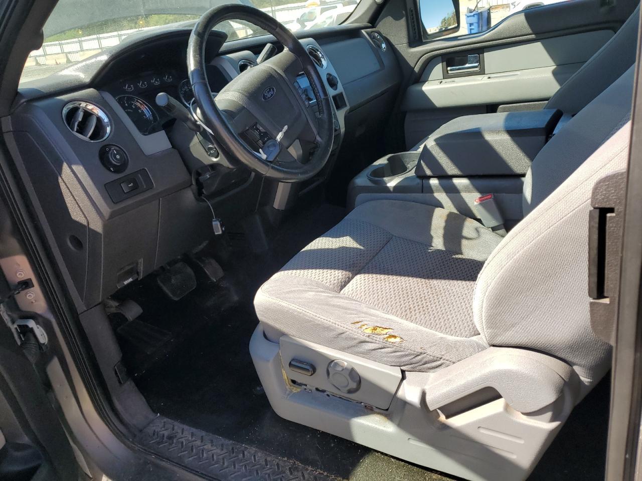 2012 FORD F-150