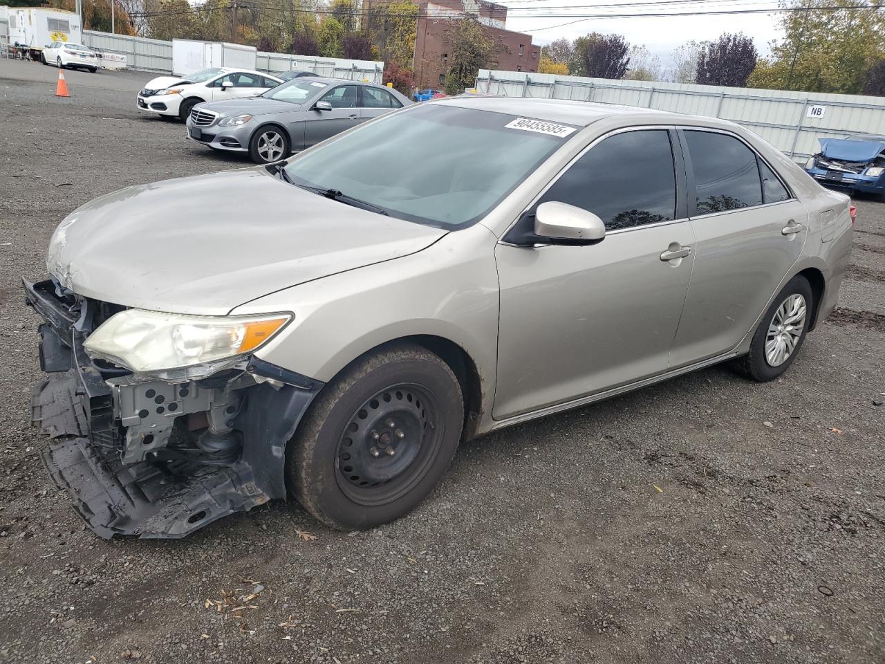 2013 TOYOTA CAMRY