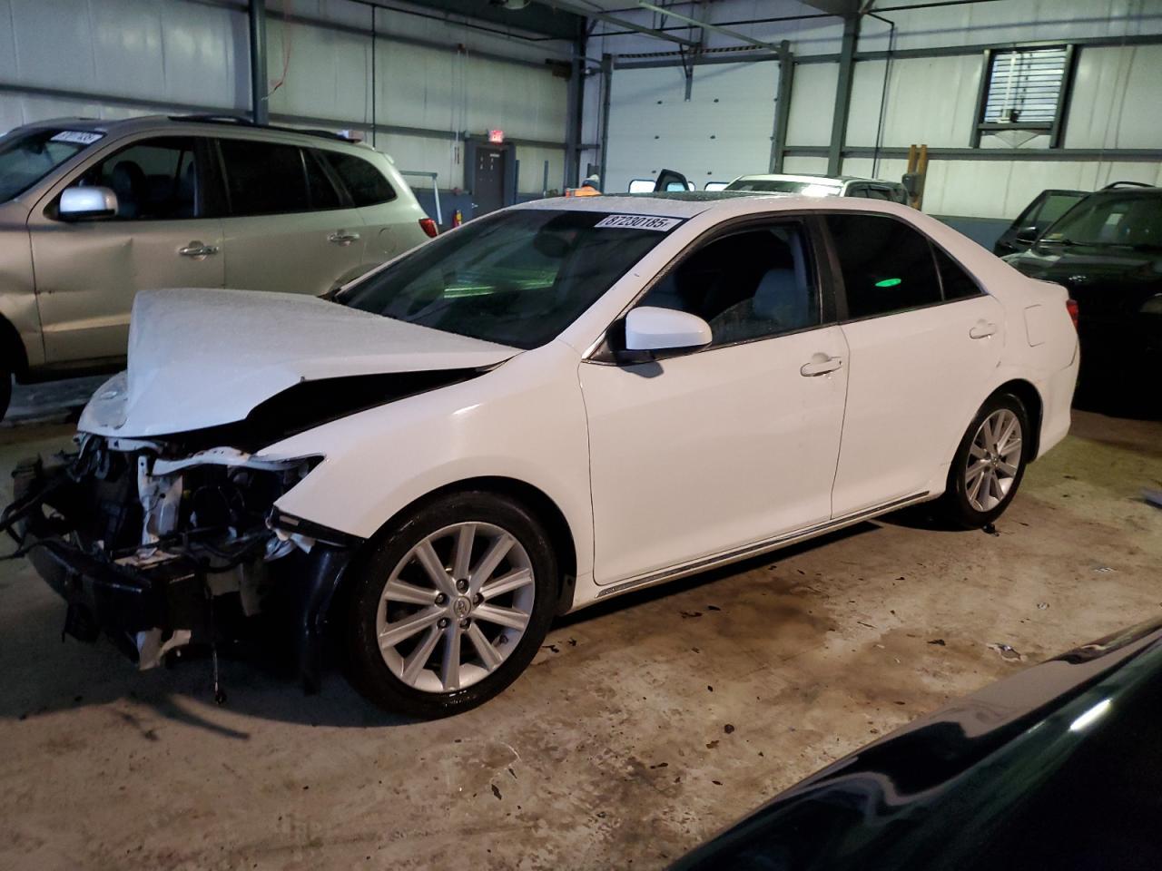 2014 TOYOTA CAMRY