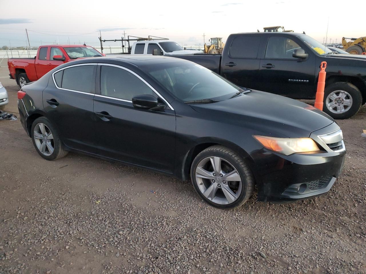 2013 ACURA ILX