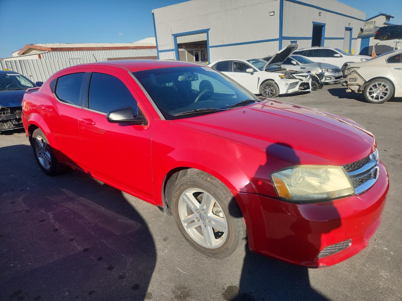 2013 DODGE Avenger