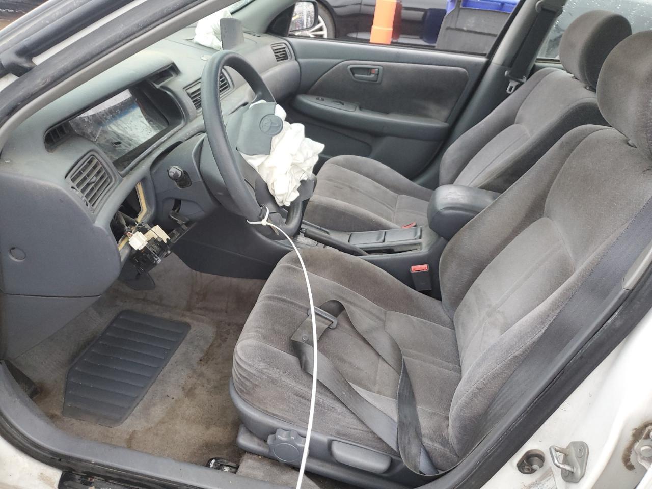 1998 TOYOTA CAMRY