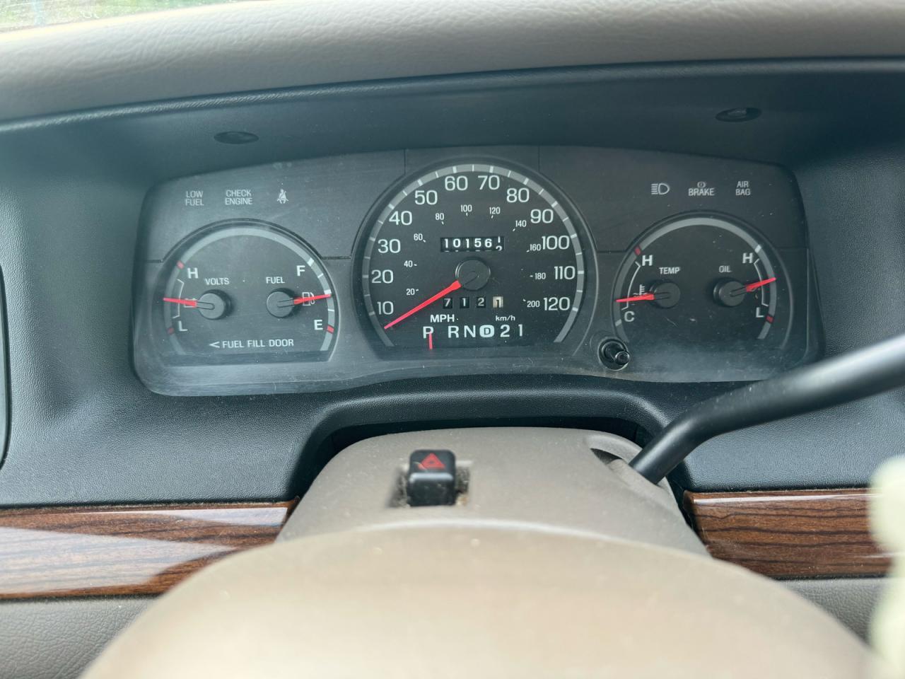 2001 FORD Crown Victoria