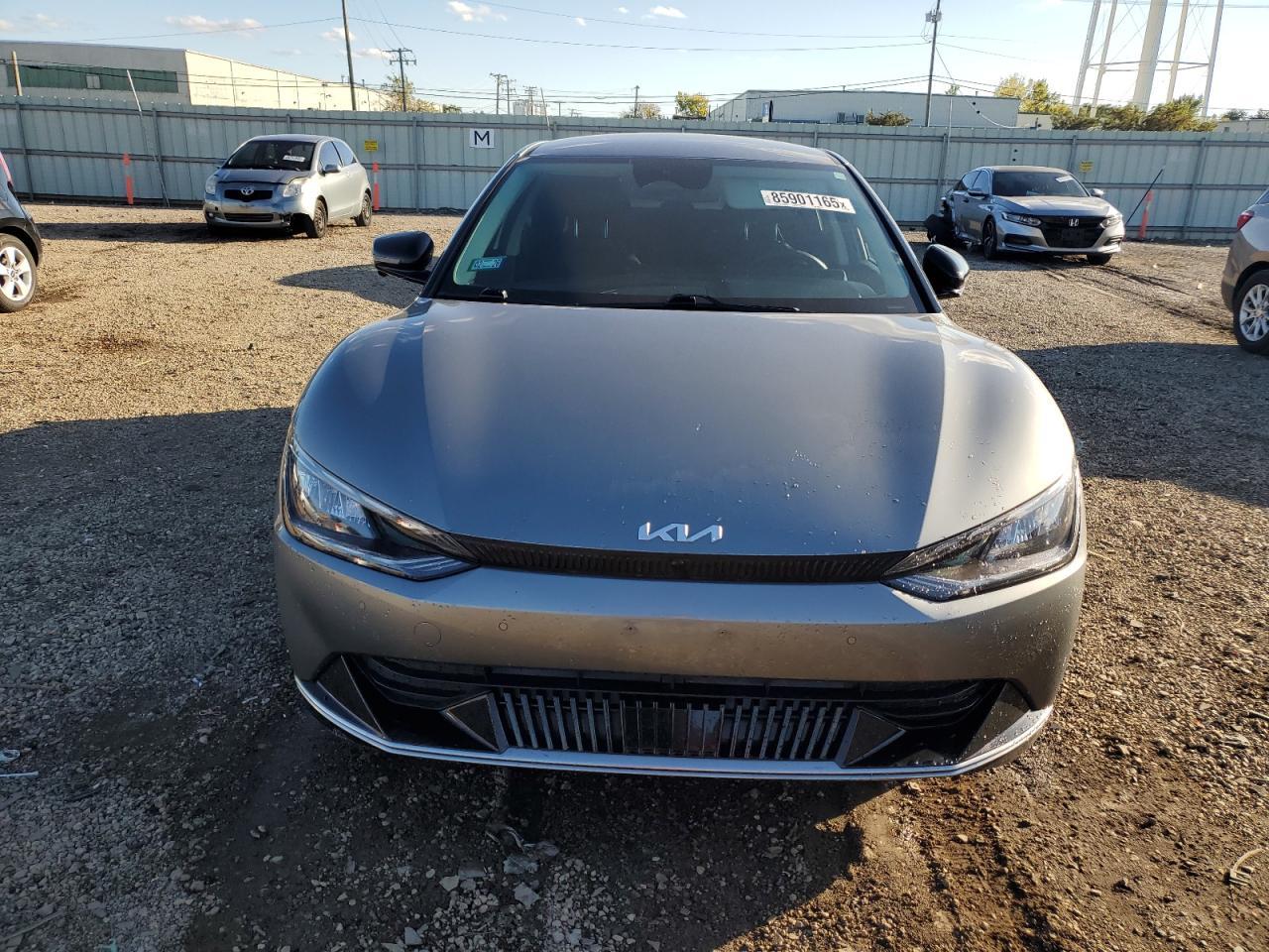 2022 KIA EV6