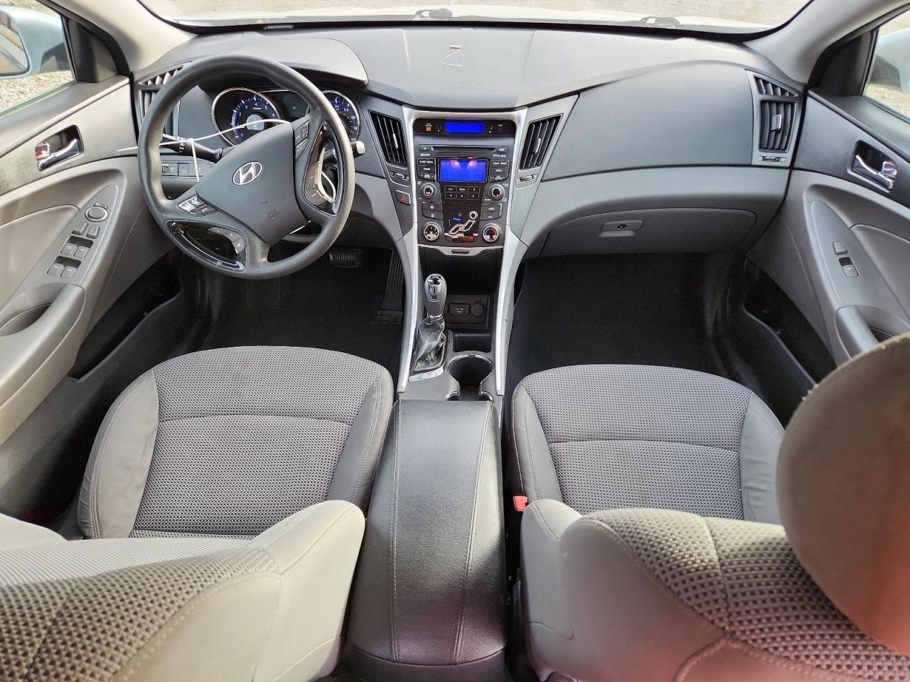 2012 HYUNDAI SONATA