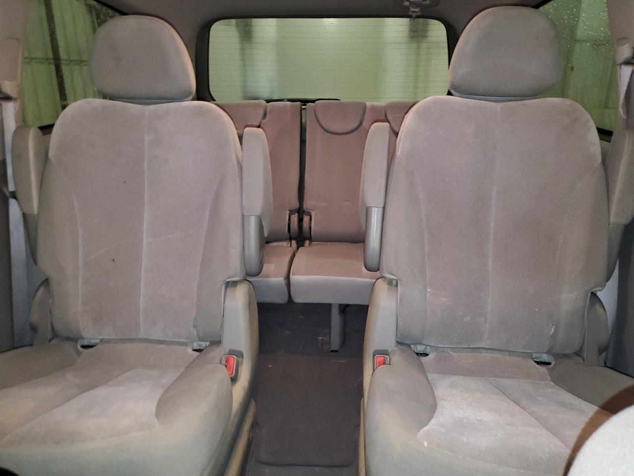 2014 KIA SEDONA