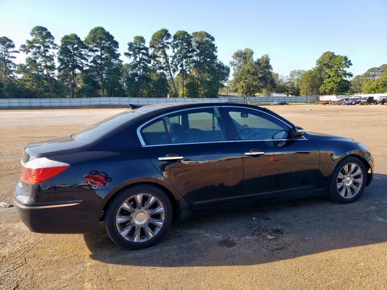 2009 HYUNDAI GENESIS