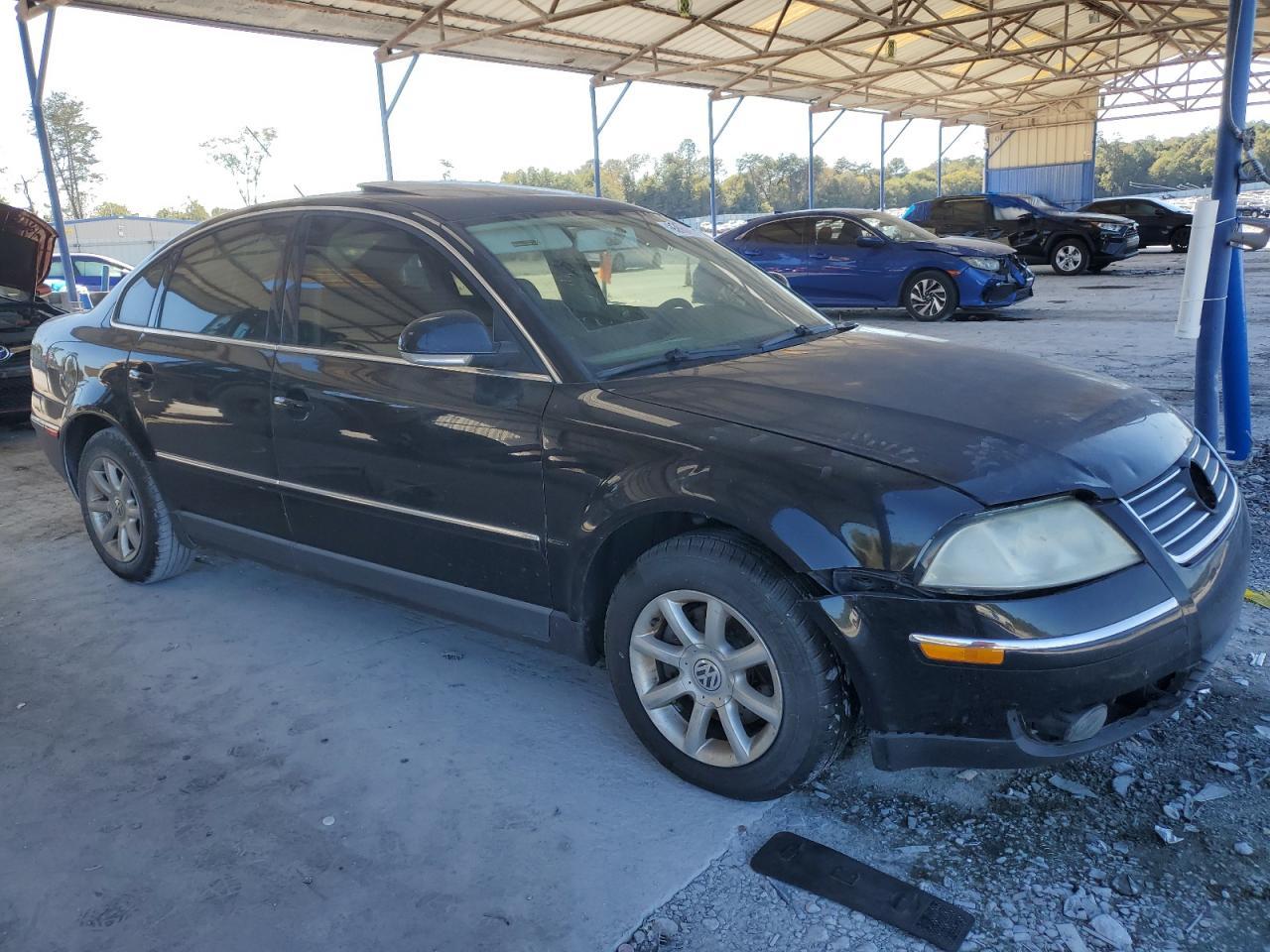 2004 VOLKSWAGEN Passat