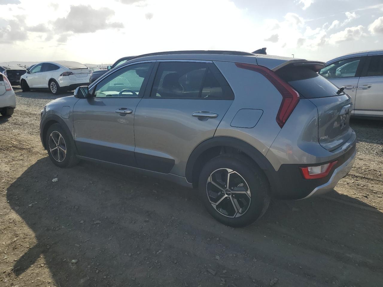 2025 KIA Niro