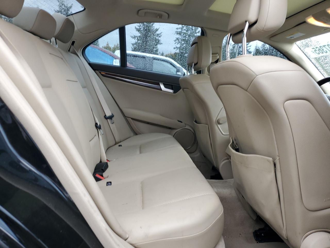 2012 MERCEDES-BENZ C-CLASS