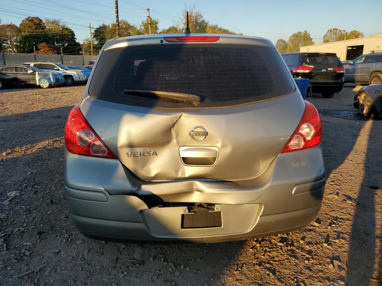 2009 NISSAN VERSA