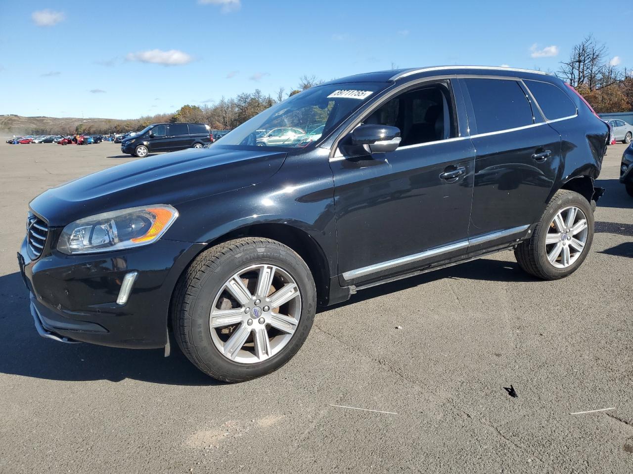 2017 VOLVO XC60