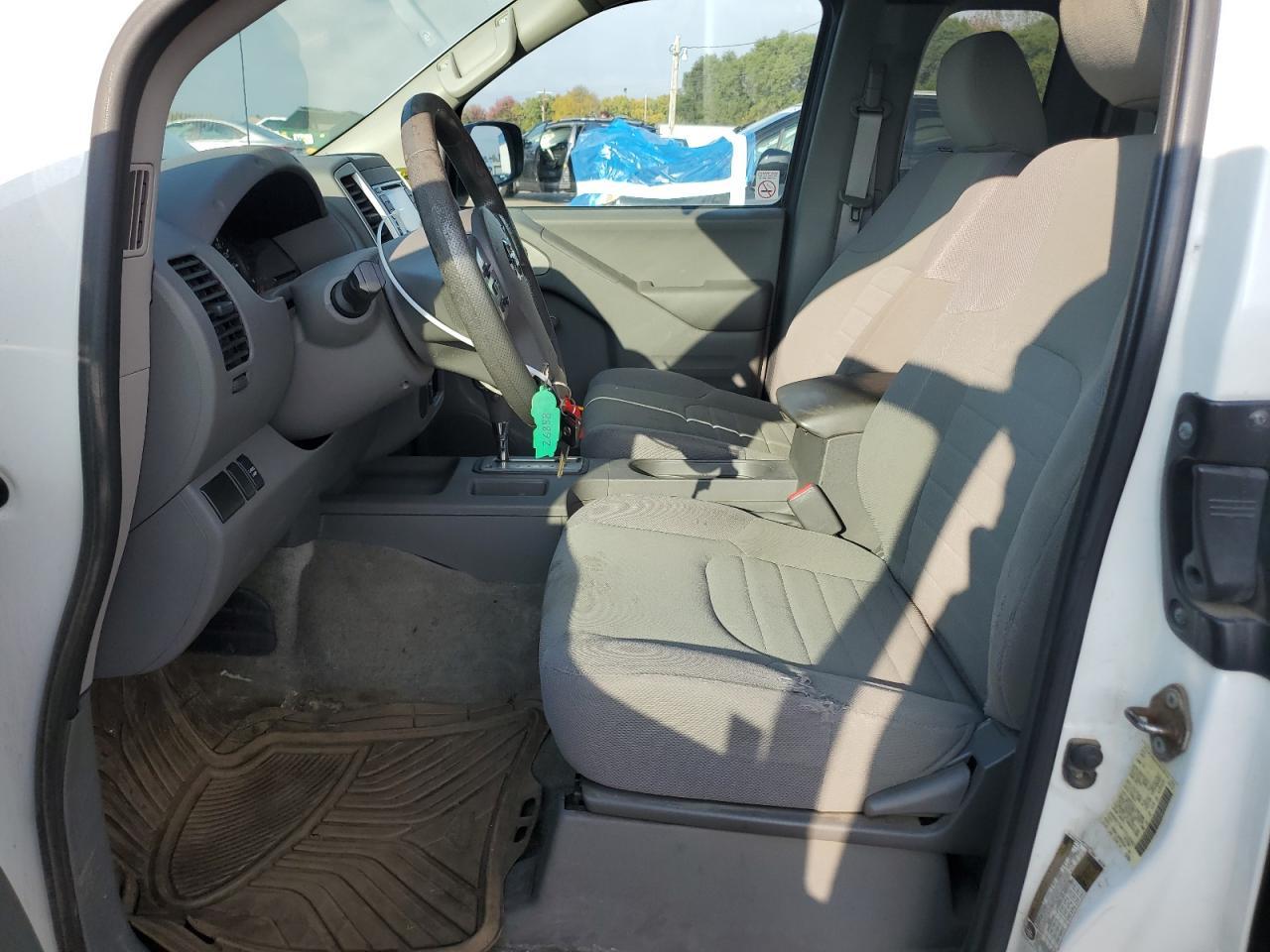 2017 NISSAN Frontier