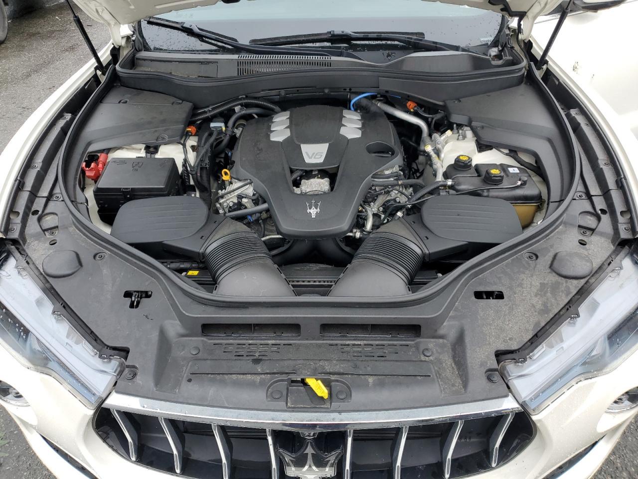 2021 MASERATI Levante