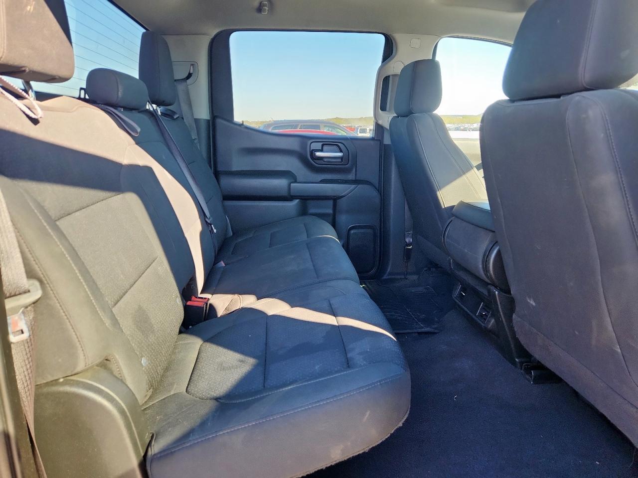 2021 CHEVROLET Silverado