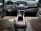 2016 TOYOTA HIGHLANDER