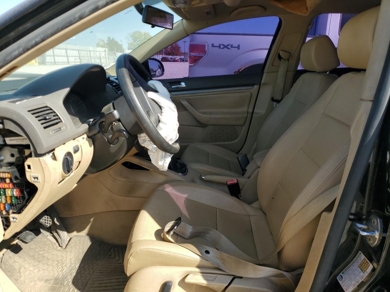 2006 VOLKSWAGEN JETTA
