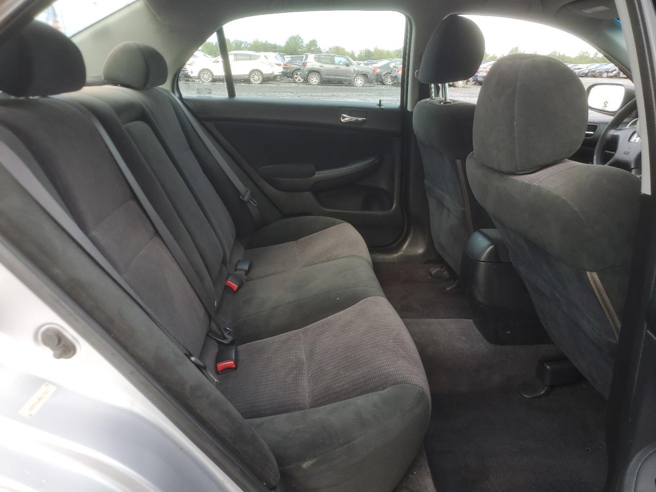 2004 HONDA ACCORD