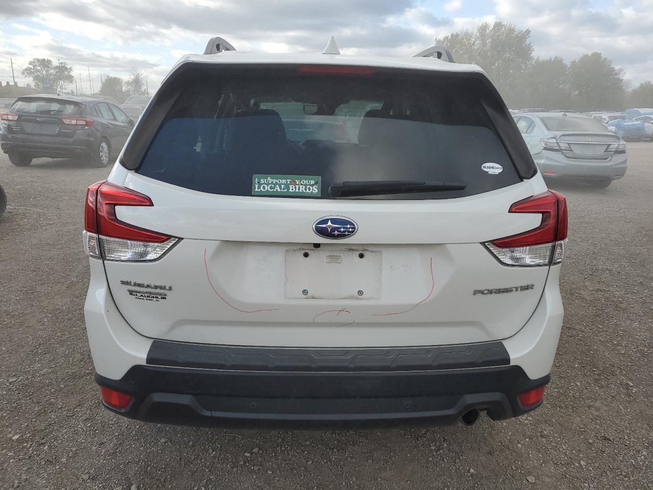 2022 SUBARU FORESTER