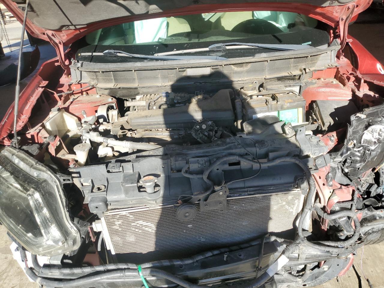 2015 NISSAN ROGUE