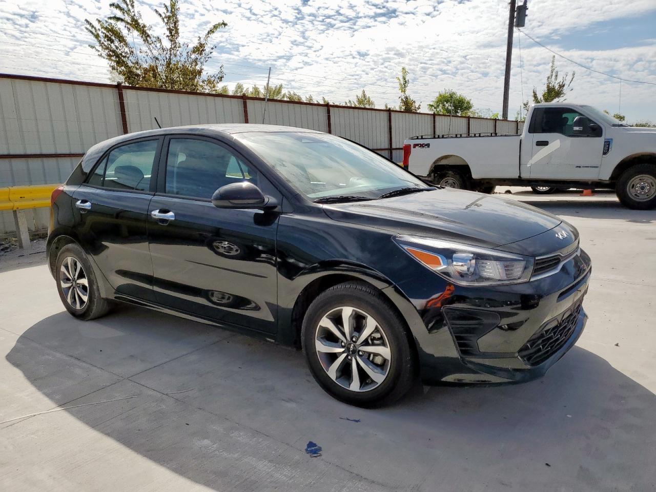 2023 KIA RIO
