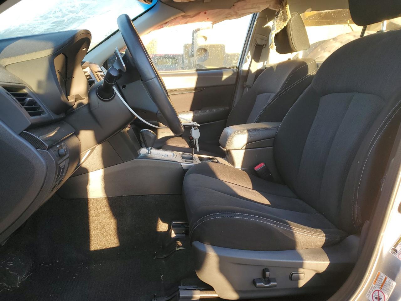 2014 SUBARU Legacy