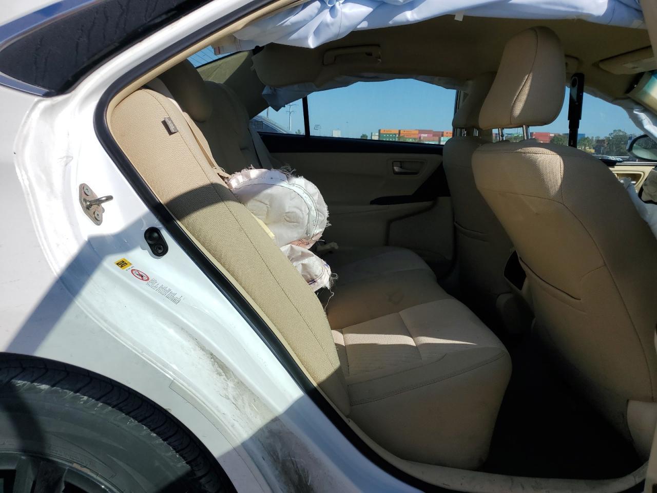 2017 TOYOTA CAMRY