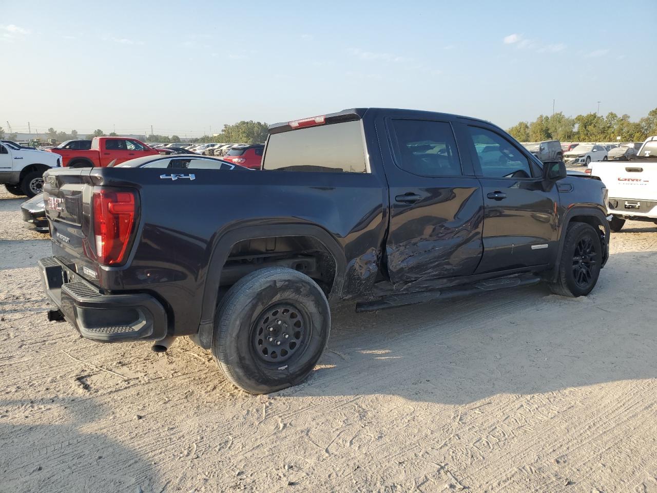 2023 GMC Sierra