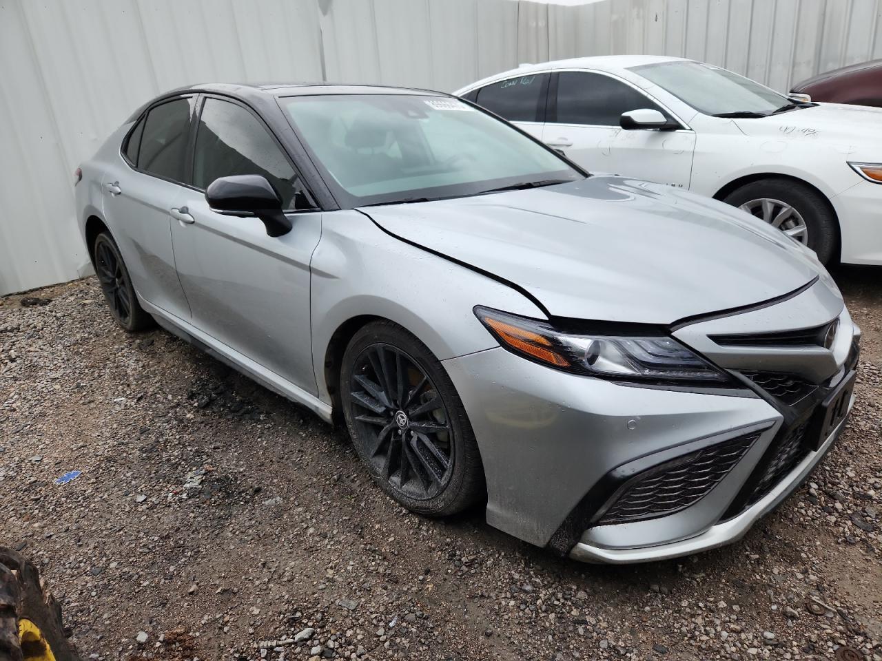 2023 TOYOTA CAMRY