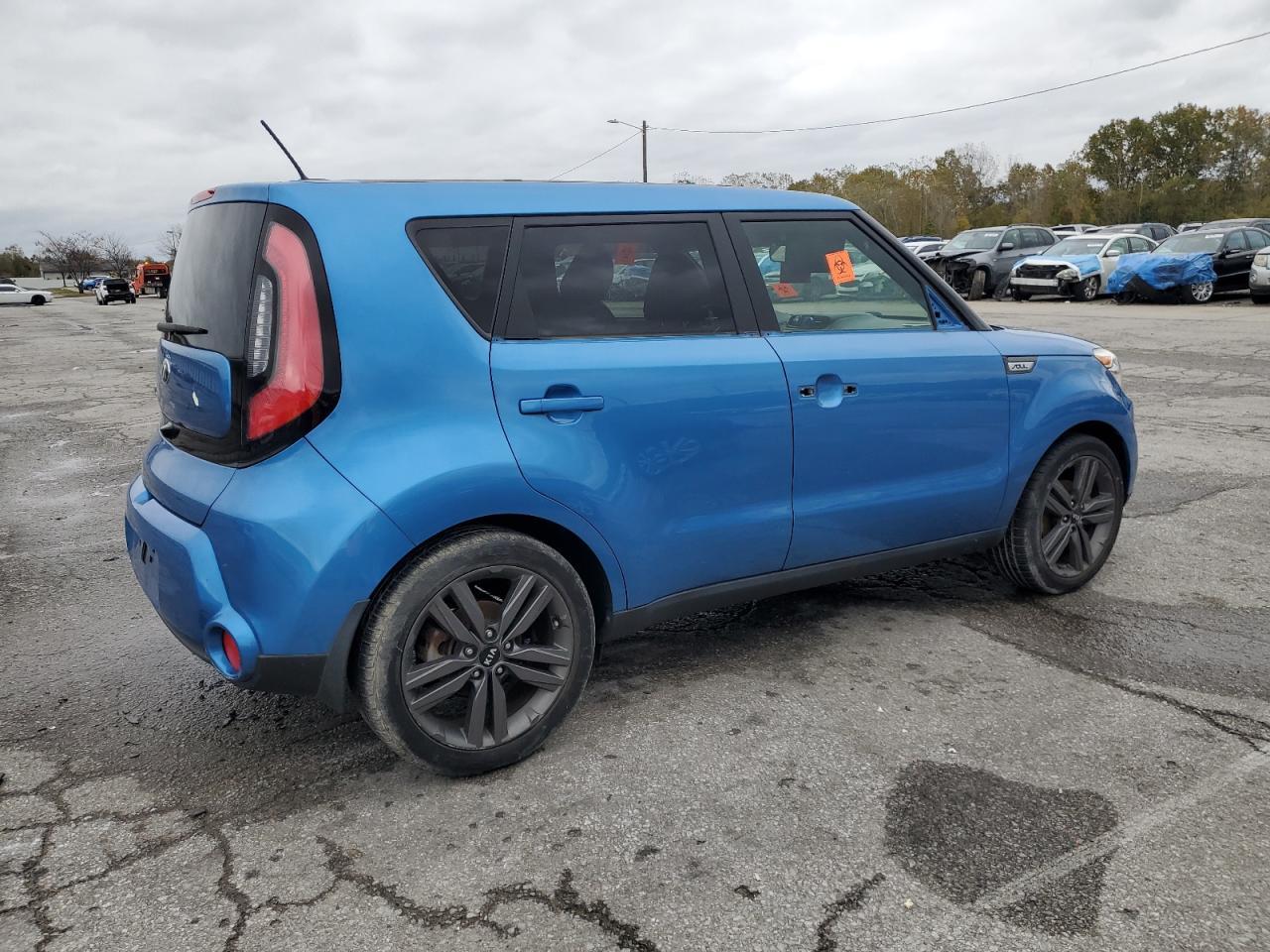 2015 KIA SOUL