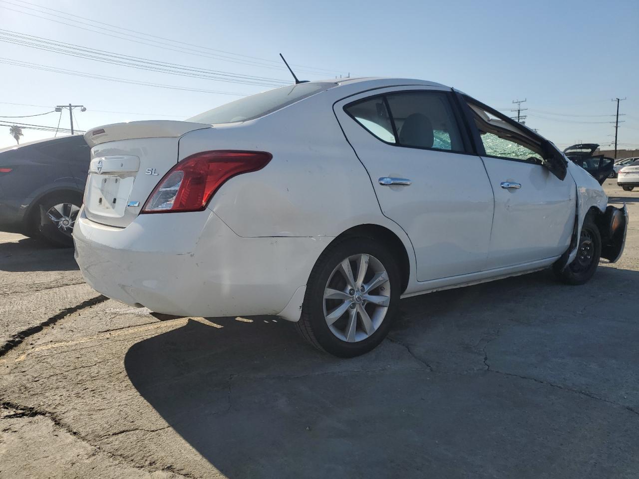 2014 NISSAN VERSA